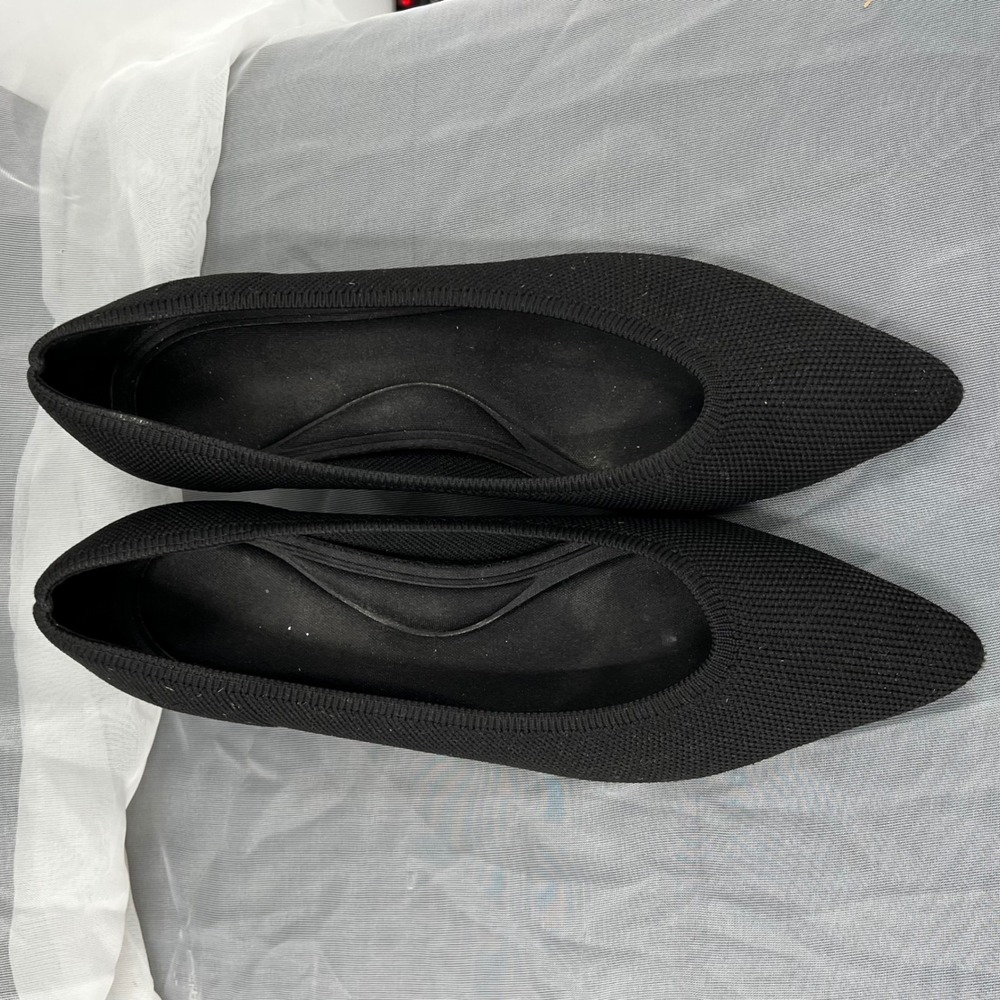 Vivaia 37 Pointed Toe Kitten Heel Pumps Womens Black Knit Sustainable Slip On